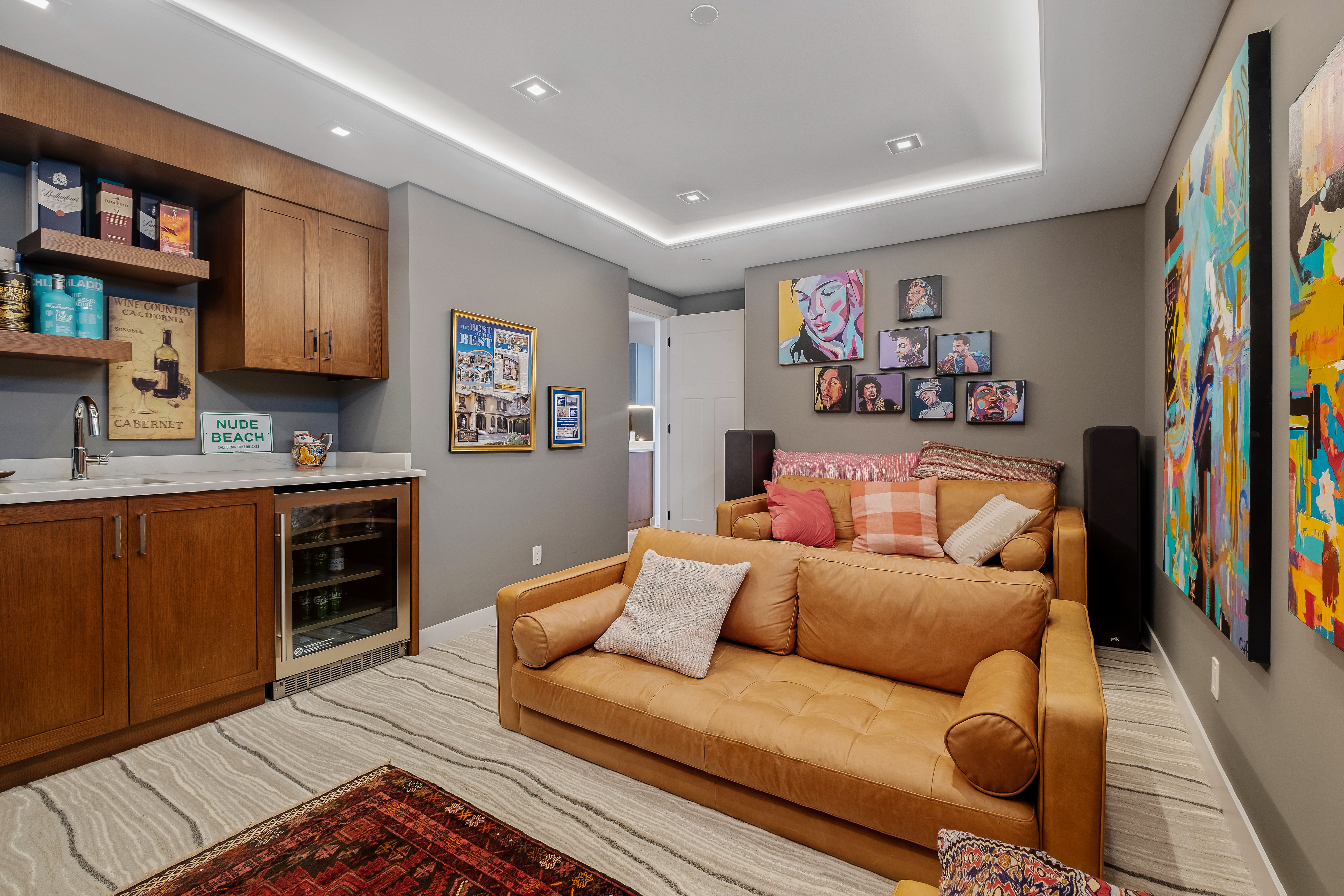 15046 Buena Vista Avenue